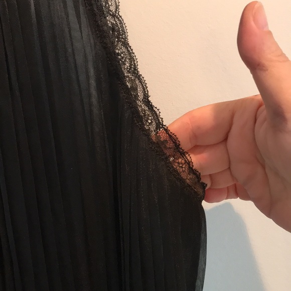 Vintage 1960s Vanity Fair Black Sheer Lingerie Size Medium. - Picture 6 of 9